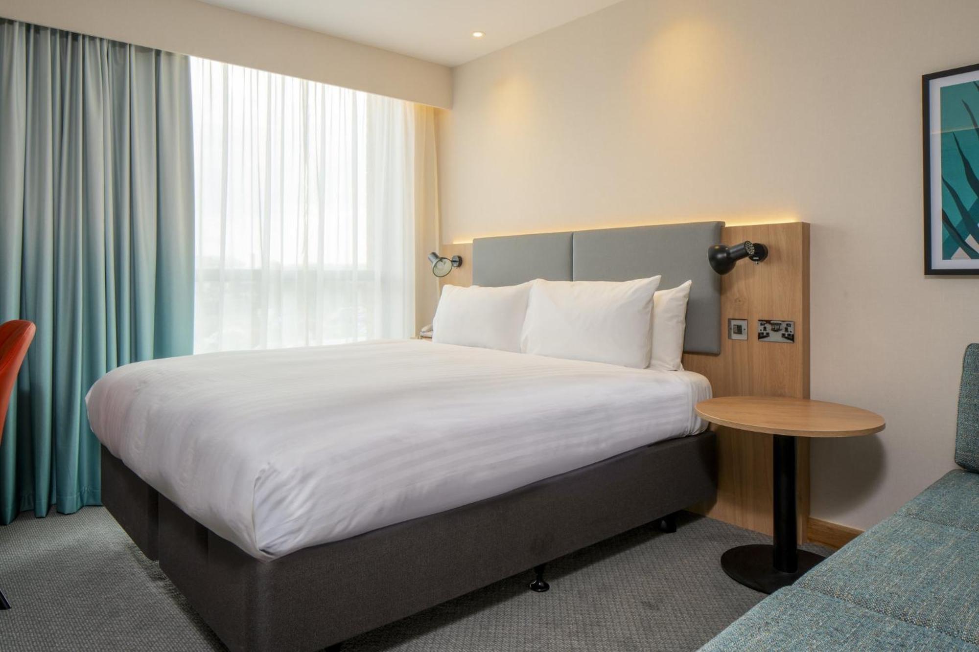 Holiday Inn Oxford By Ihg Exterior foto